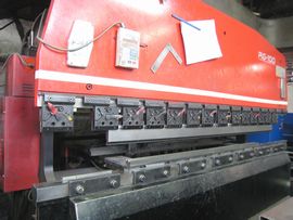 NC�x���_�[�i�A�}�_���j